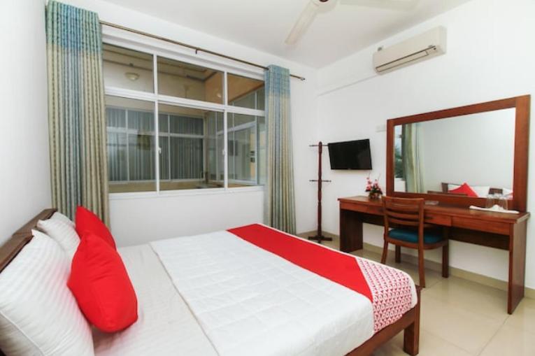 Reliance Hotel Boralesgamuwa Экстерьер фото